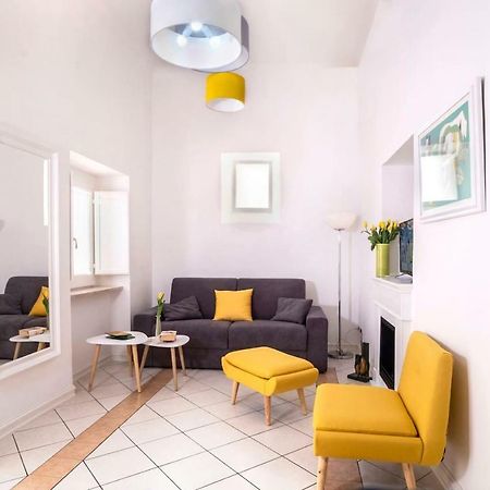 Maison M. - Luxury Apartment In Piazza Tasso Sorrento Luaran gambar