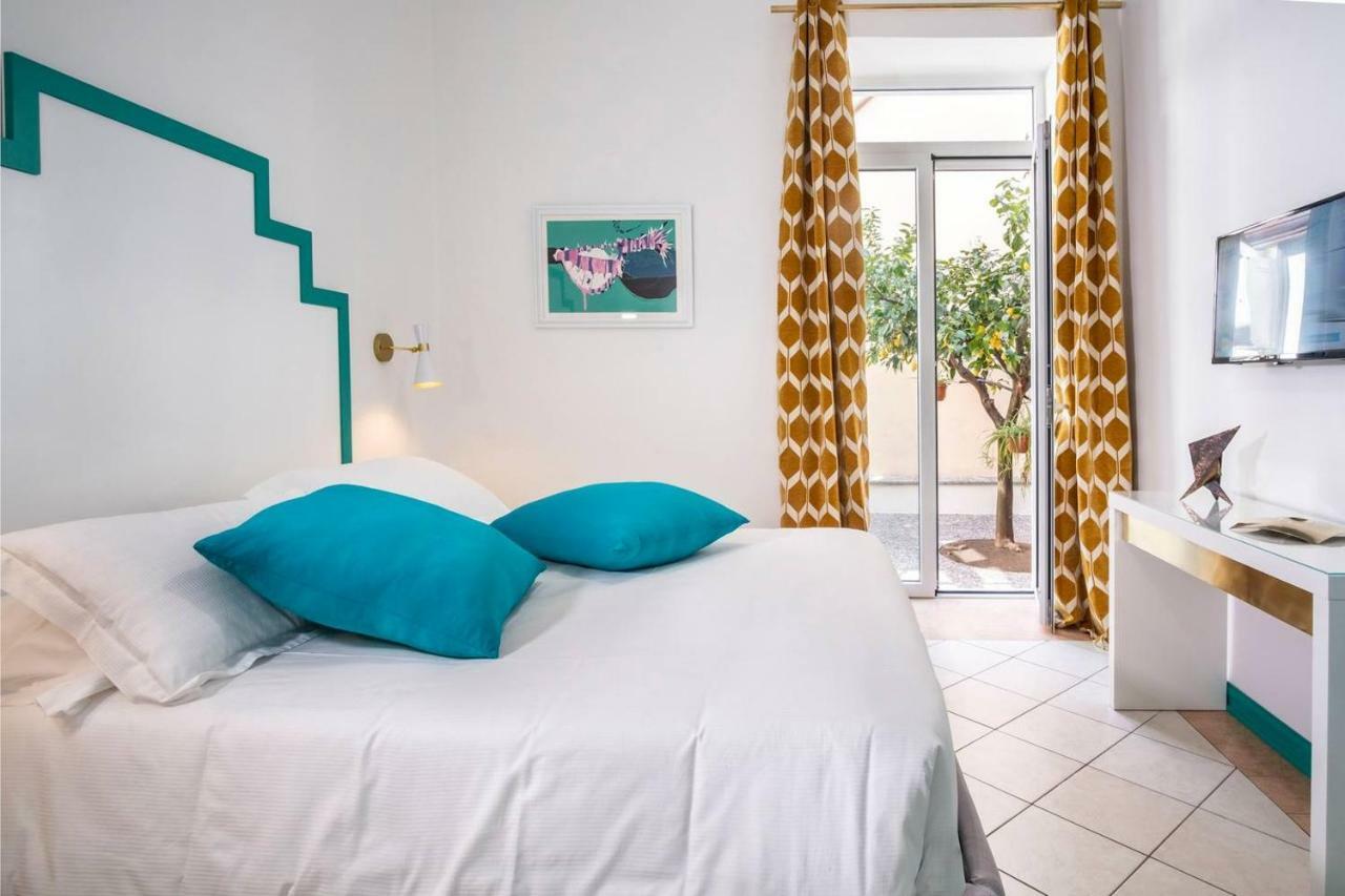 Maison M. - Luxury Apartment In Piazza Tasso Sorrento Luaran gambar